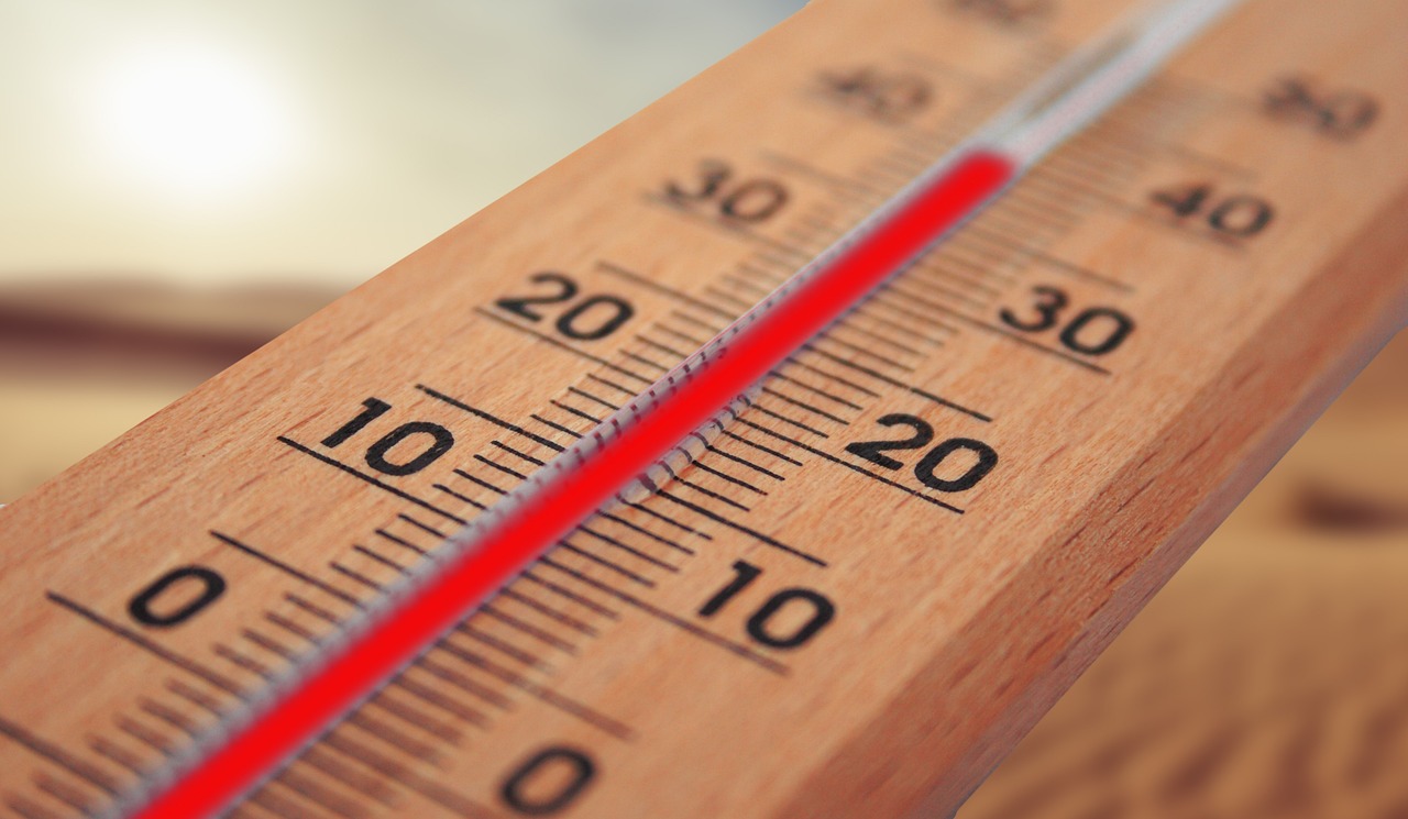 Pogoda na termometr: Jak zachować chłód w lecie